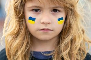 Як говорити з дитиною про війну?